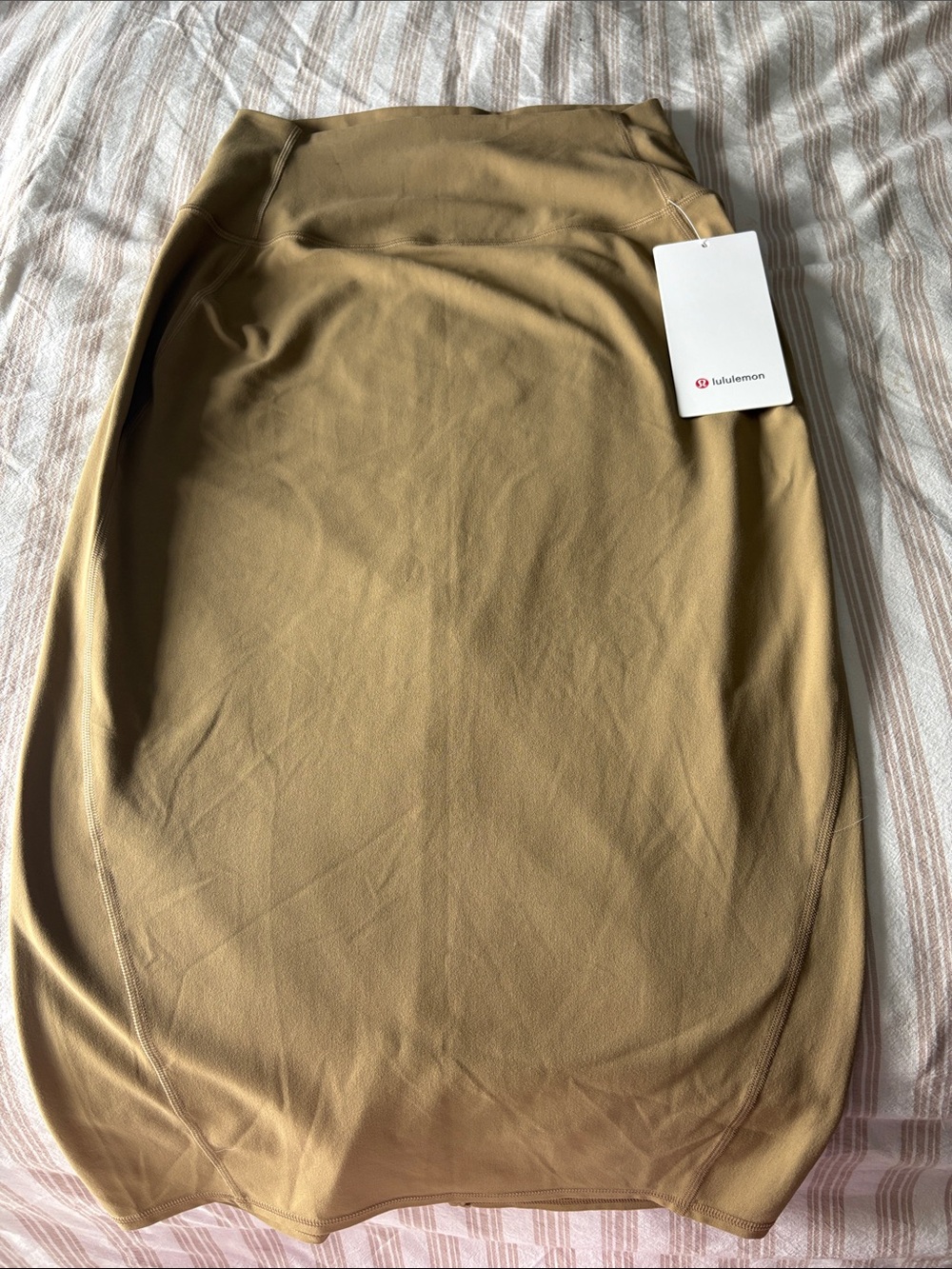Lululemon Nulu Slim Fit Hr Skirt